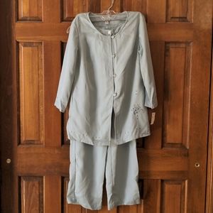 Amy's Closet Beige/Blue Embroidered Blazer and Pants Set NWT